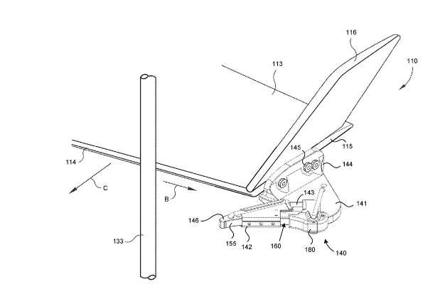 Locking line capture devices for unmanned aircraft, and associated systems and methods